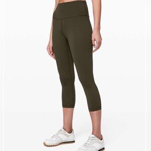 Lululemon wunder under crop 21”, high rise, full on Luxtreme, dark olive, size 4